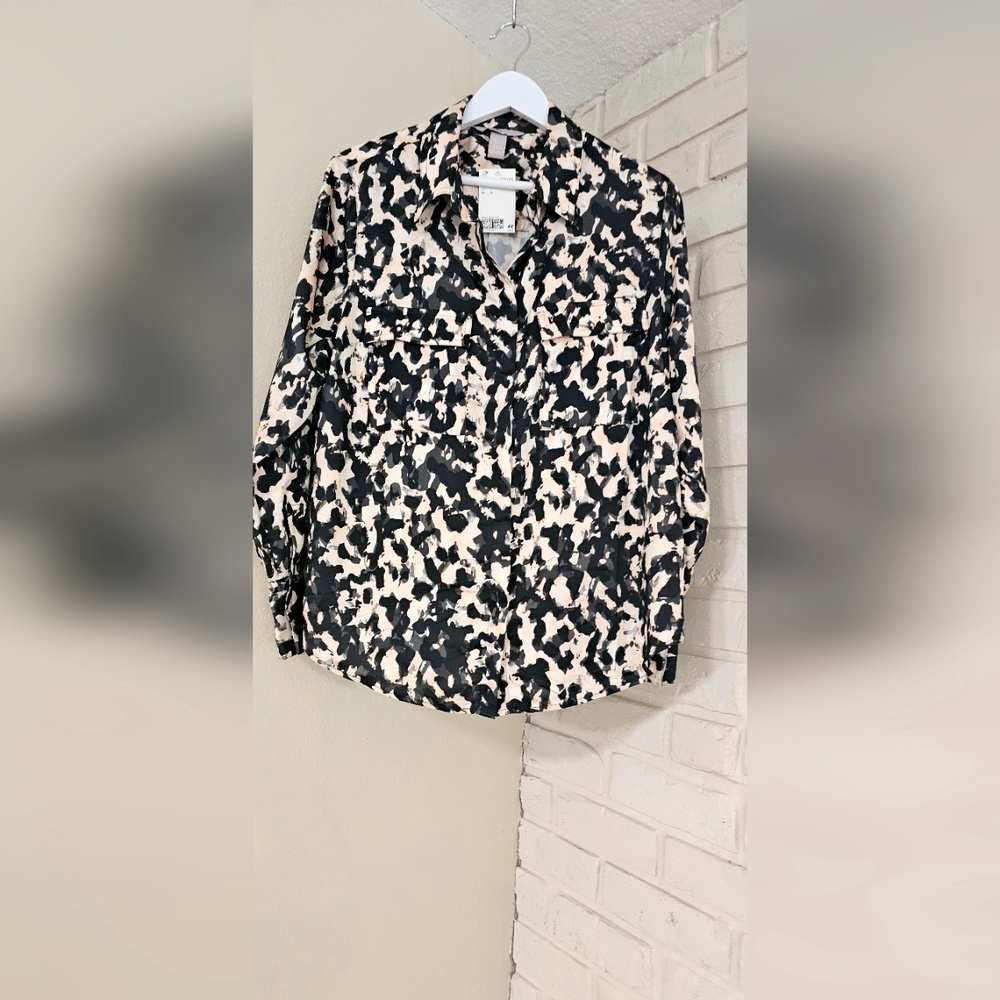 Silk H&M Camouflage blouse